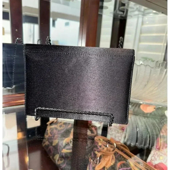 La Regale Black Satin Clutch Crossbody Purse Party Cocktail Bag - Picture 2 of 5